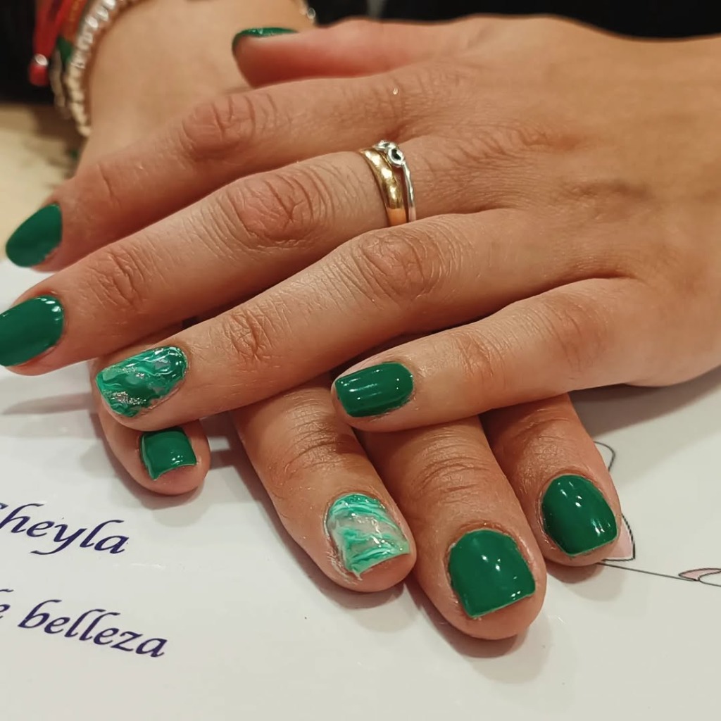 Uñas verdes